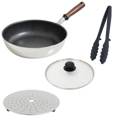 もこもこLE CREUSET パープル 両手鍋 LE CREUSET パープル 両手鍋