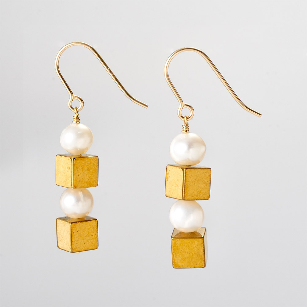 横浜高島屋限定 淡水パールキューブピアス大 商品詳細 高島屋オンラインストア