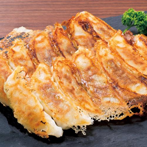 【よりどり】〈大阪王将〉肉餃子