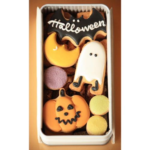 ＜上七軒とびら＞おばけたちのハロウィン缶