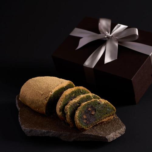 蓬(よもぎ)のシュトーレン