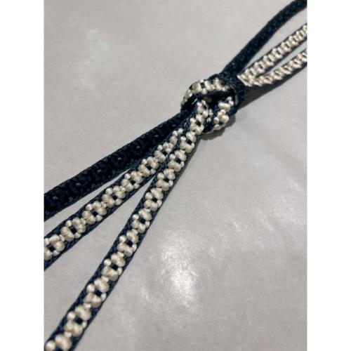 ＜三華苑＞小桜組帯締め（黒×白）