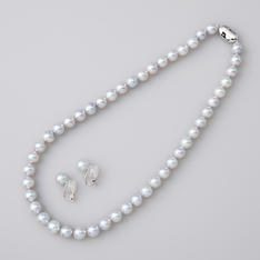 ｱｺﾔ真珠ﾅﾁｭﾗﾙｸﾞﾚｰ2点ｾｯﾄ(ｲﾔﾘﾝｸﾞ)