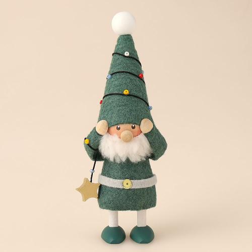 電飾にからまるはりきりサンタ