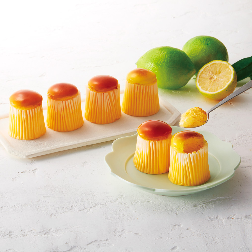 〈菓子wabiya〉チーズスフレ 料理長の帽子