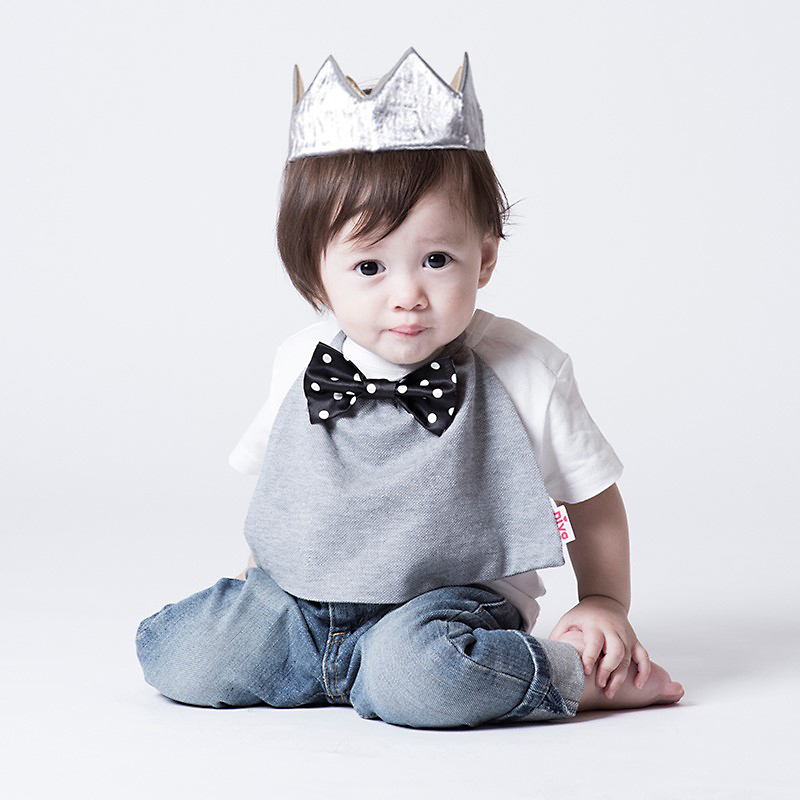 オンライン限定 男の子 蝶ネクタイ付きスタイ リバーシブルクラウン 商品詳細 高島屋オンラインストア オンライン限定 男の子 蝶ネクタイ付きスタイ リバーシブルクラウン 商品詳細 高島屋オンラインストア