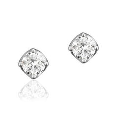 K18WGダイヤモンドピアス