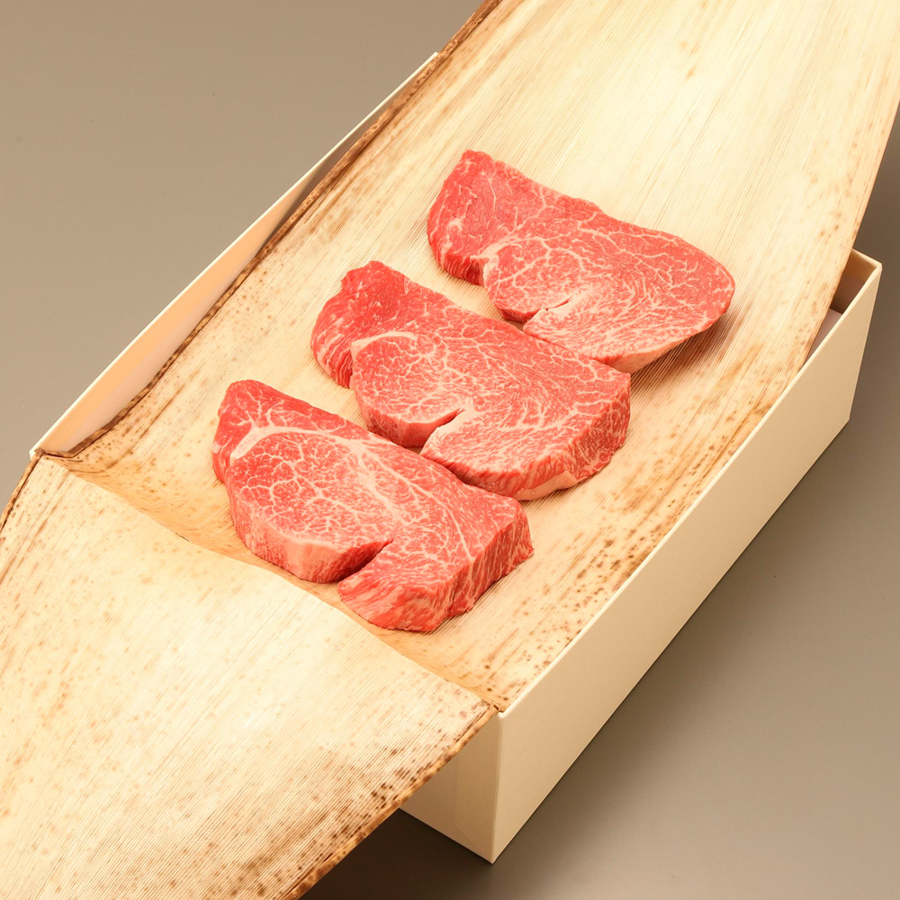 【母の日】国内産黒毛和牛ヒレステーキ（母の日専用掛け紙付）