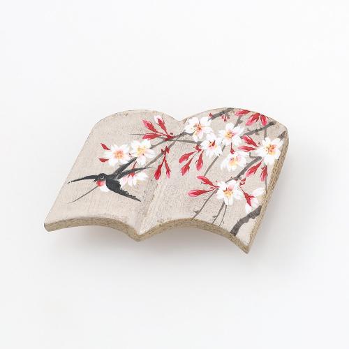 ＜絵付けこあん＞帯留（四月　しだれ桜とつばめ）