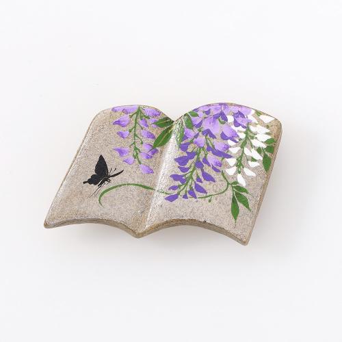 ＜絵付けこあん＞帯留（五月　藤と黒蝶）