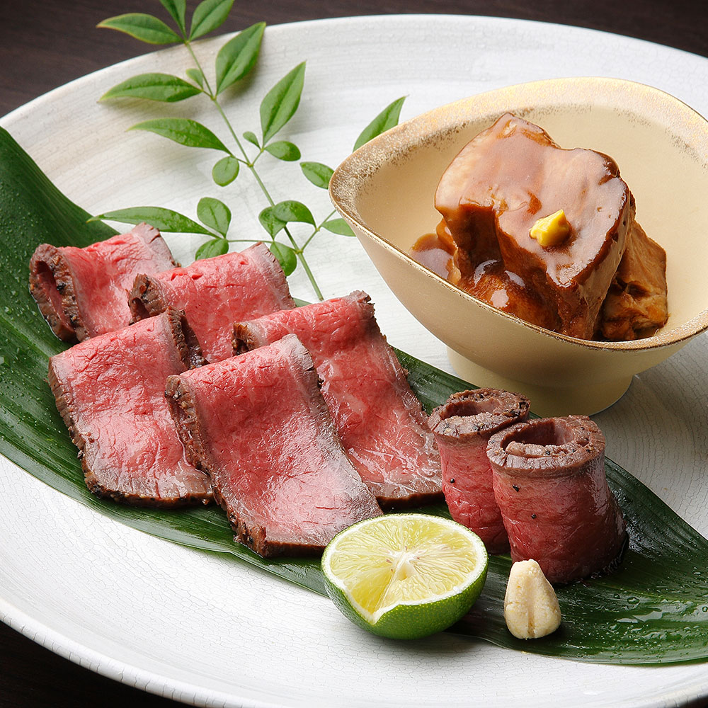 【父の日】黒毛和牛ローストビーフ・黒豚の角煮 詰め合せ