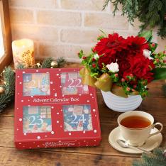 【クリスマス】クリスマスの生花アレンジメントと紅茶とお菓子のアドベントカレンダー（4日分）