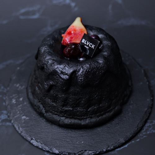 【クリスマス】黒に香る、アールグレイと果実のしっとり濃厚クグロフ「KOUGLOF THE」