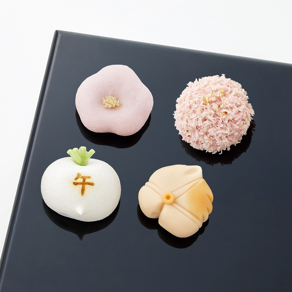 【店頭受取／新宿店】＜亀屋良長＞迎春の生菓子 4個入【12月31日（水）午後4時以降】