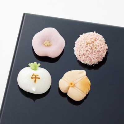 【店頭受取／新宿店】＜亀屋良長＞迎春の生菓子 4個入【12月31日（水）午後4時以降】