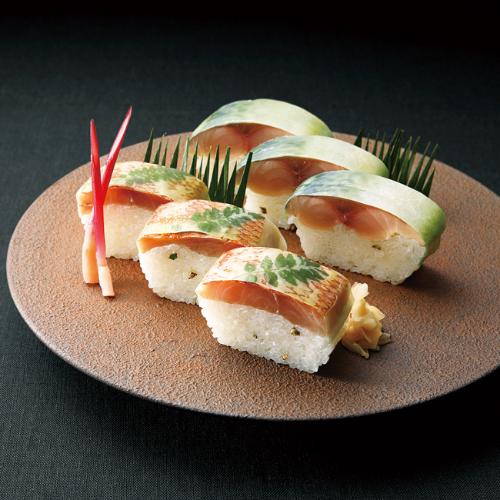 鯖棒すしと金目鯛あぶりすし(W449)384496