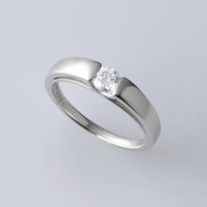 PtDカラー0.3ctダイヤリング