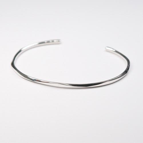 Stella Bangle Silver