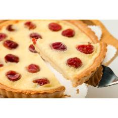 果樹園のさくらんぼチーズタルト