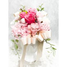 フラワーアーティストが作るお任せプリザーブドフラワーアレンジメント（プリンセスピンク）