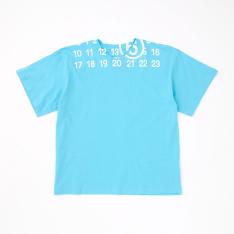 Vネックロゴ入りTシャツ（スカイブルー） 8Y（130cm）→14Y（160cm）