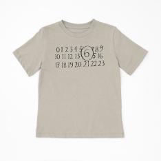 クルーネックロゴ入りTシャツ（グレー） 8Y（130cm）→16Y（170cm）