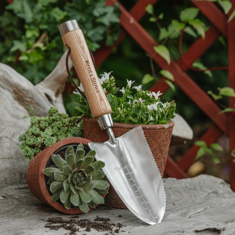 Kent＆Stowe Capability Trowel 多機能シャベル