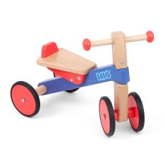 木の四輪バイク