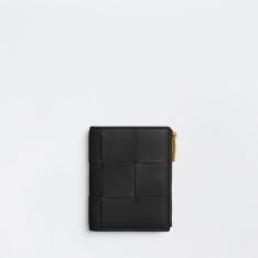 二つ折りファスナーウォレット