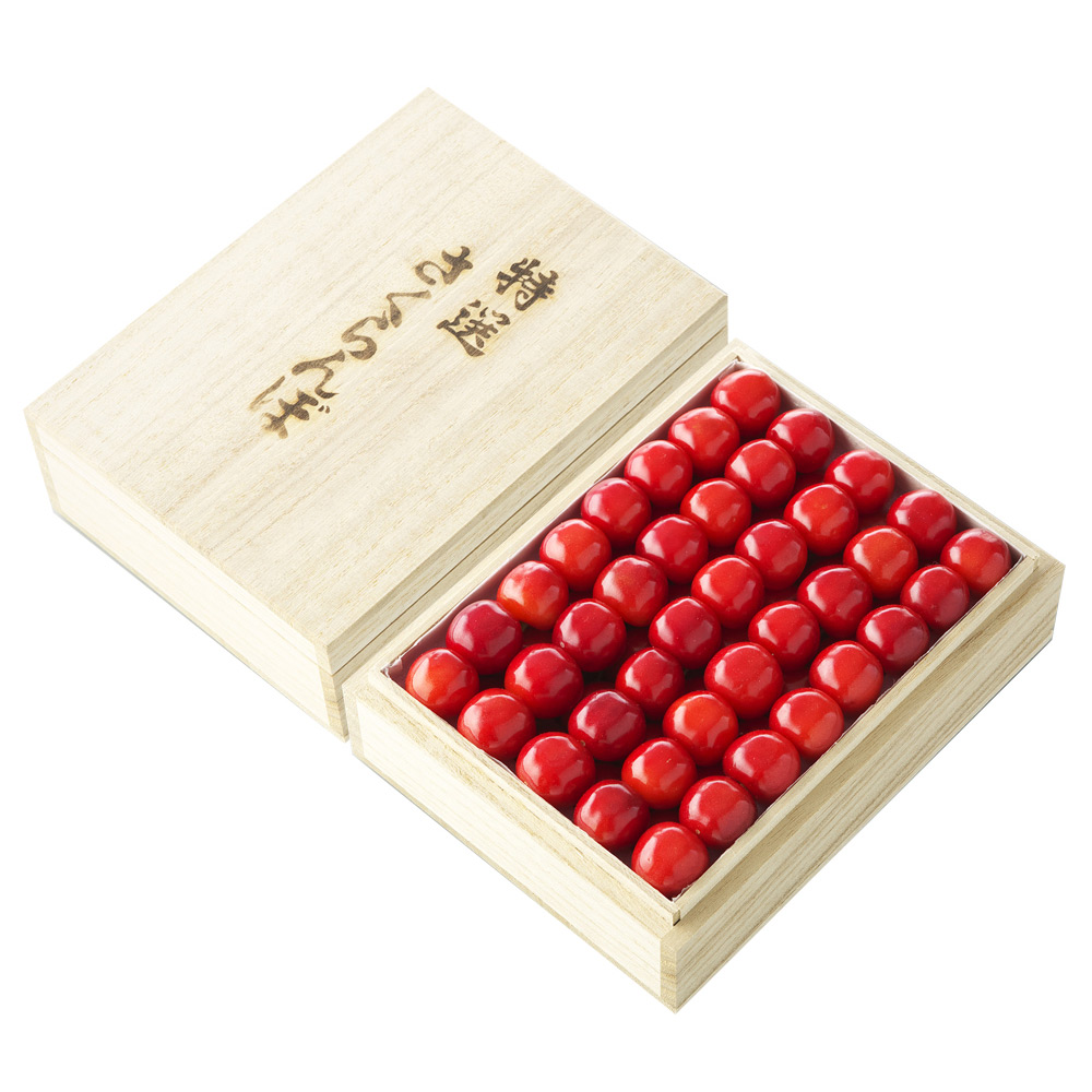 特選桐箱入山形県産ハウスさくらんぼ（500g）