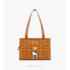 ＜MCM×HELLO KITTY Aren＞スクールトートバッグ