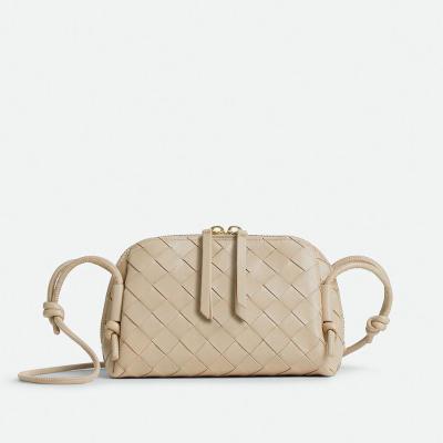 本革 新品❣️ピコタ◯ 似　キューブバッグ　ベージュカラー ミニハンドバッグ 今日特価】年中セール！豊富なバリエーションから選べます