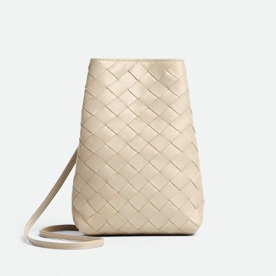101325949♪ボッテガ・ヴェネタ BottegaVeneta イントレチャート シルバー サークル ネックレス SV925 留め具ジャンク