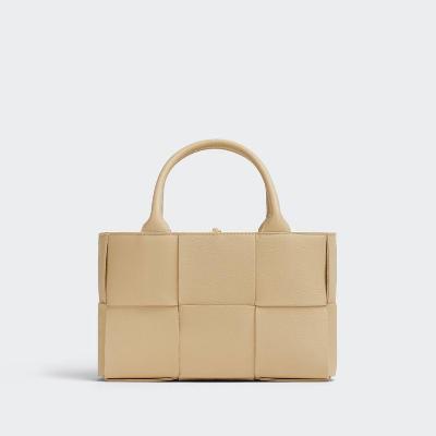 バッグ | BOTTEGA VENETA（ボッテガ・ヴェネタ） | レディース