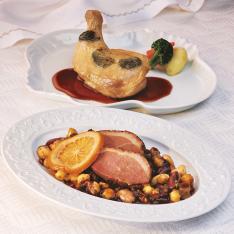 ローストチキンレッグ トリュフソース添え＆合鴨のコンフィと5種の豆の煮込みオレンジのソース添え（2人前／配送）