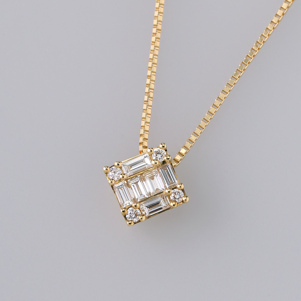 ベルシオラ バケットカット　ダイヤ ネックレス 計0.25ct