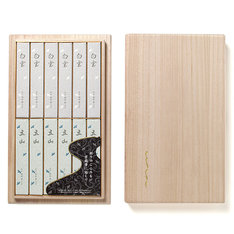 白雲　五山　桐箱入