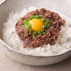 十勝ハーブ牛のコンビーフ白と黒