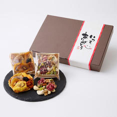 ナッツ5とフルーツ6　「いつもありがとう」