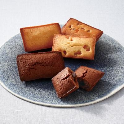 〈ラ・メゾン・デュ・ショコラ〉フィナンシェ10個入