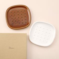 crust ペアパン皿（ドット柄）