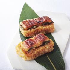 〈つきじ宮川本廛〉鰻おこわ