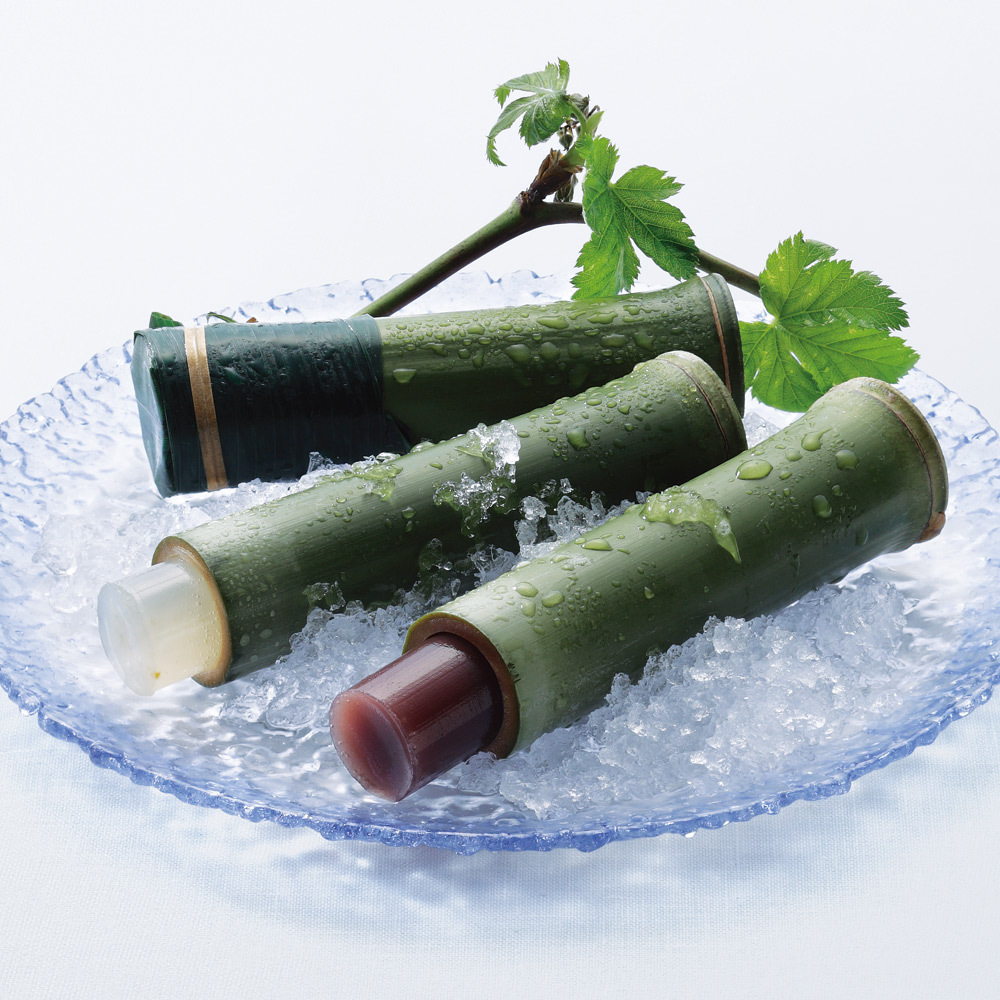 竹筒入り水羊羹 夏の和菓子 青竹の香りも清々しい 上品な夏限定の贈り物