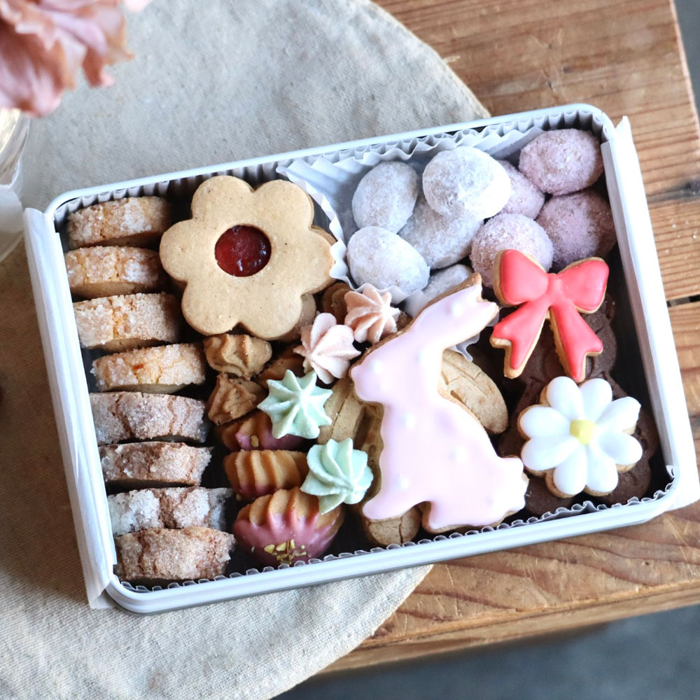 【ホワイトデー】ホワイトデーのクッキー缶L