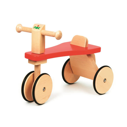 四輪車 ランナー
