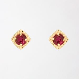 ルビー | 石の種類で選ぶ | タカシマヤ アクセサリー セレクション