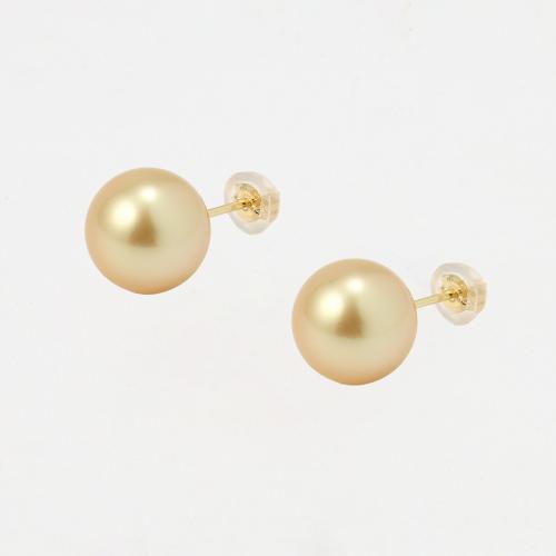 K18白蝶真珠ゴールド系ピアス