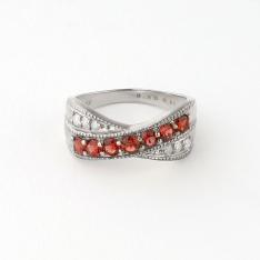 ガーネット ダイヤリング