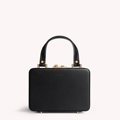 Gianvito Rossi（ジャンヴィト ロッシ） | ラグジュアリー