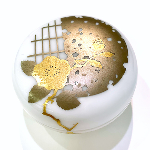 箱あり大倉陶園 花毬 13cm 梅型皿(直営店限定>花毬 湯呑・13cm 箱あり大倉陶園 花毬 13cm 梅型皿(直営店限定>花毬 湯呑・13cm